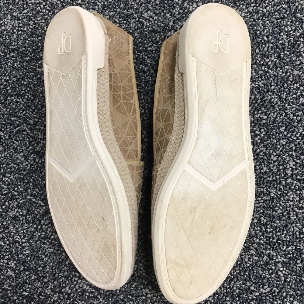 NWT Donald J. Pilsner Shoes